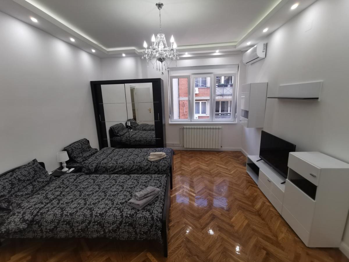 Victory Apartment - Heart Of Belgrado Buitenkant foto