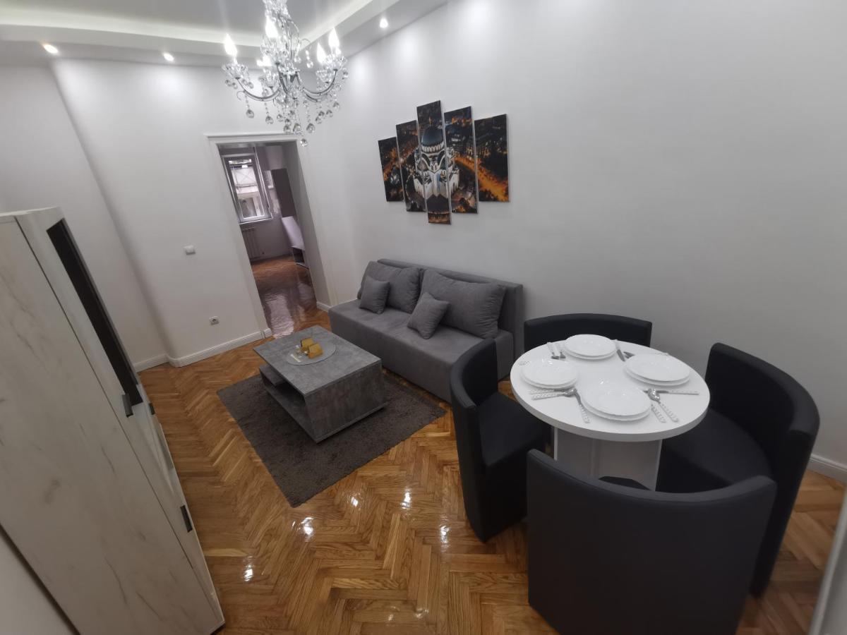 Victory Apartment - Heart Of Belgrado Buitenkant foto